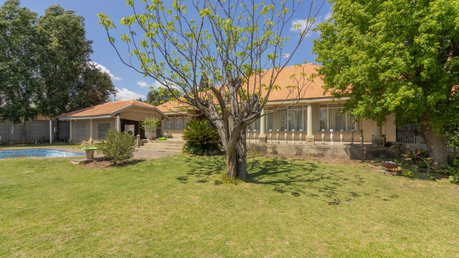 4 Bedroom Property for Sale in Wilgenhof Free State